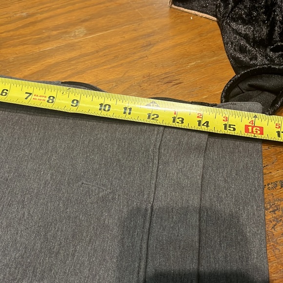 Core 10 Short Sleeve Hoodie - Picture 10 of 11